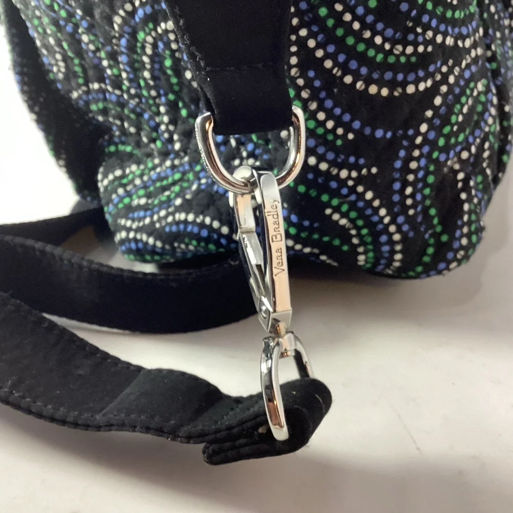 Vera Gomma some zipper adjustable